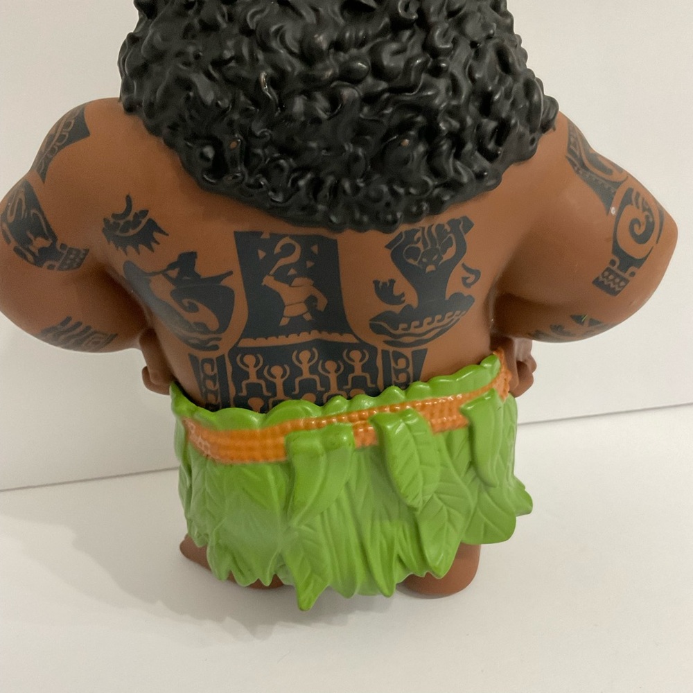 Disney Moana Maui 8” Figure Doll Toy - Picture 5 of 8